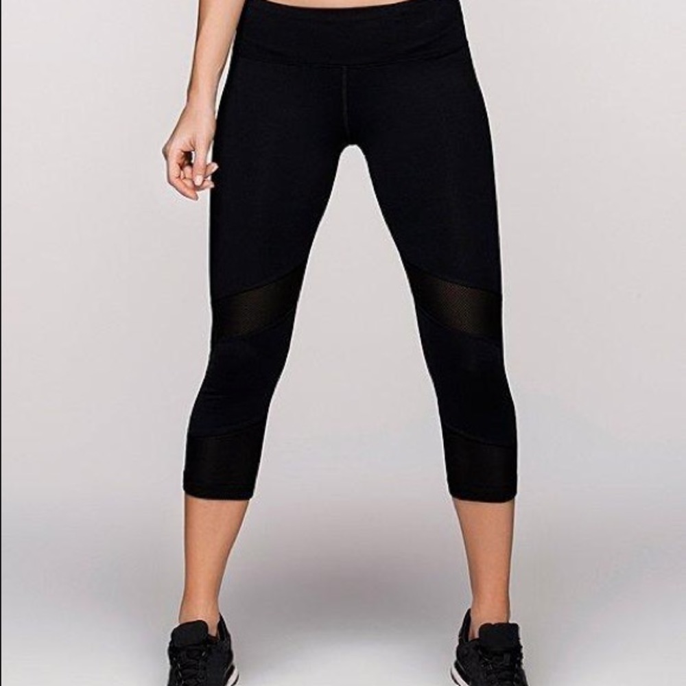 Lorna Jane black feel the heat 7/8 mesh leggings